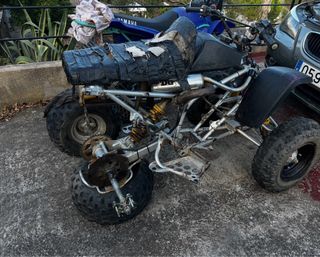 Quad Yamaha 200 2t