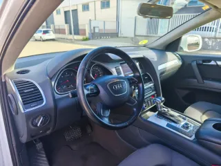 Audi Q7 2011