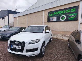 Audi Q7 2011