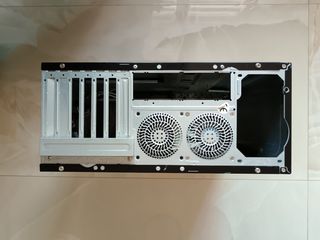 Caja PC Negra y Plata