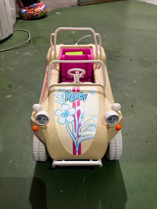 Coche y Muñeca Nancy