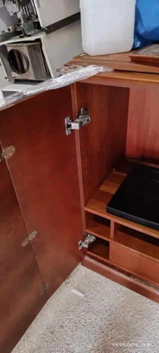 Mueble auxiliar madera maciza