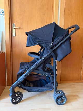 Carrito ligero infantil negro