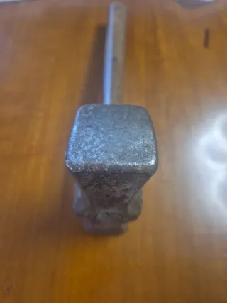 Maceta de albañil antigua