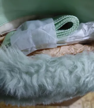 Bolso Tous verde menta peludo