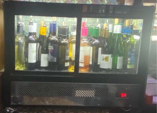 Nevera expositora refrigerada