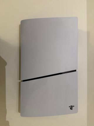 PS5 Digital Edition 1TB pari al nuovo