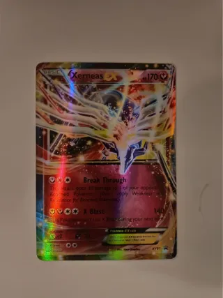Lote 3 Cartas Pokémon: Pikachu, Xerneas, Rayquaza