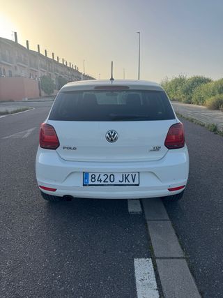 Volkswagen Polo 2015