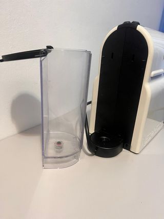 Cafetera Nespresso Krups Inissia XN1001