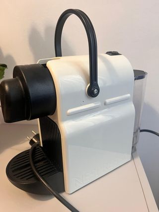 Cafetera Nespresso Krups Inissia XN1001