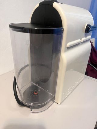 Cafetera Nespresso Krups Inissia XN1001