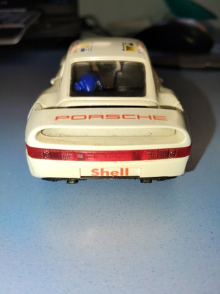 Porsche 959 Scalextric Blanco