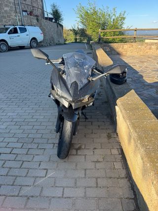 Kawasaki Ninja 500 2026 Negra