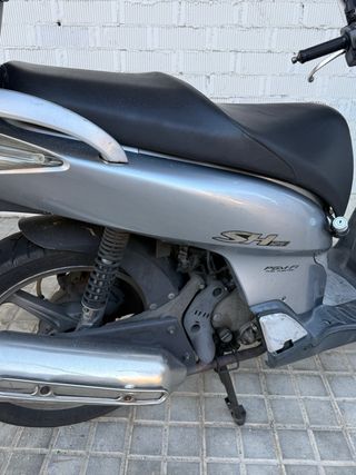 Honda SH 125i 2005 Scooter