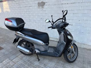 Honda SH 125i 2005 Scooter