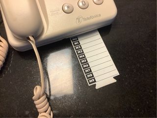 Teléfono de mesa Forma beige
