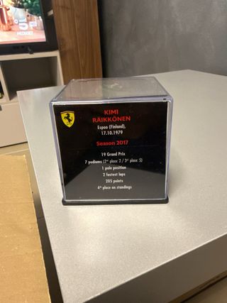 Casco Kimi Räikkönen 2017