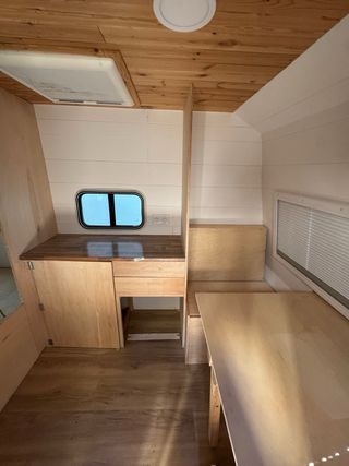 Caravana Knaus Comfort 350 en restauración