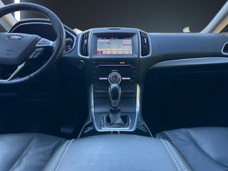 Ford S-MAX 2.0 TDCi 110kW Titanium PowerShift
