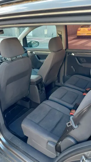 Volkswagen Touran 2010