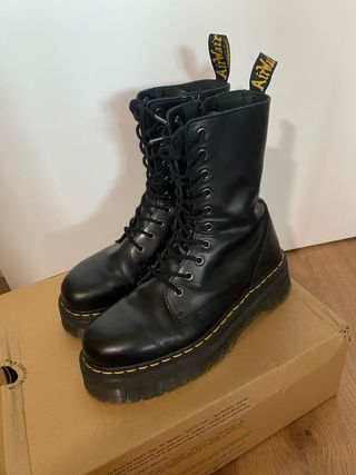 Botas Dr. Martens Jadon Hi Plataforma