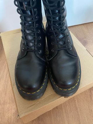 Botas Dr. Martens Jadon Hi Plataforma