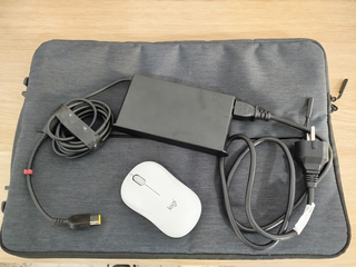 Portátil Gaming Lenovo RTX 4050 Ryzen 7 24GB