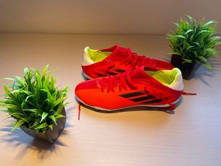 Botas de fútbol Adidas Speedflow Rojas