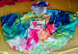 Poncho Capa Desigual Niña