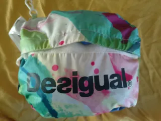 Poncho Capa Desigual Niña