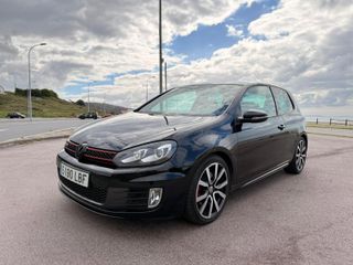 Volkswagen Golf GTI VI Adidas Edition