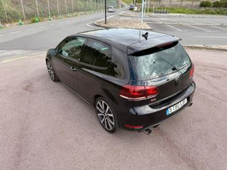 Volkswagen Golf GTI VI Adidas Edition