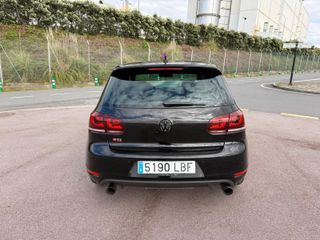 Volkswagen Golf GTI VI Adidas Edition