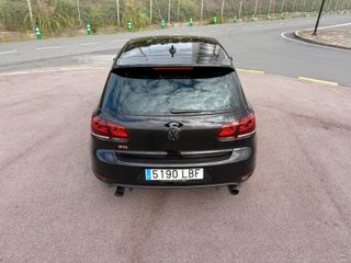 Volkswagen Golf GTI VI Adidas Edition