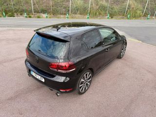 Volkswagen Golf GTI VI Adidas Edition