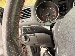 Volkswagen Golf GTI VI Adidas Edition
