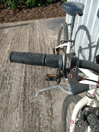 Bicicleta Rockrider 5.0 para arreglar