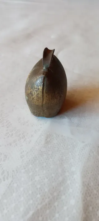 Cencerro/campana de animal vintage pintado a mano