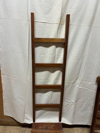 Barandilla o escalera de madera