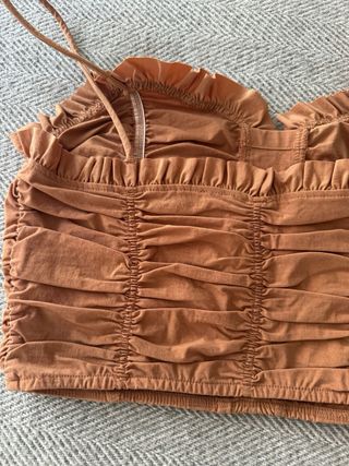 Top Zara fruncido con volantes talla S