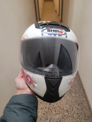 Casco SHIRO niña blanco y morado