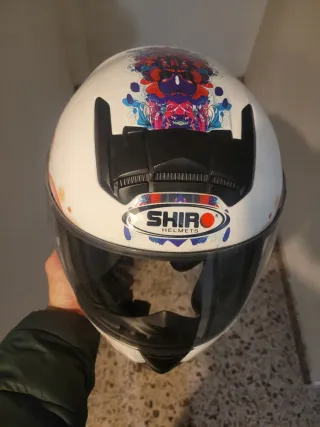 Casco SHIRO niña blanco y morado
