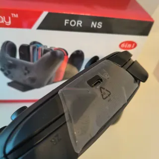 Controller Compatibile Pro per Switch + Stazione