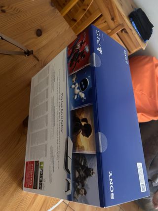 PlayStation 5 + Gran Turismo 7 - Nueva