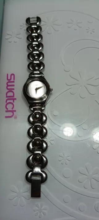 Reloj Swatch Irony Brazalete Acero Dorado/Plateado