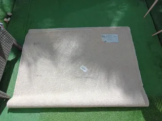 Alfombra beige Ikea
