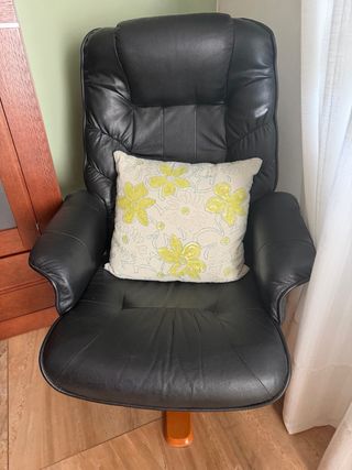 Sillón relax piel negro con reposapiés