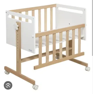Minicuna convertible madera y blanco