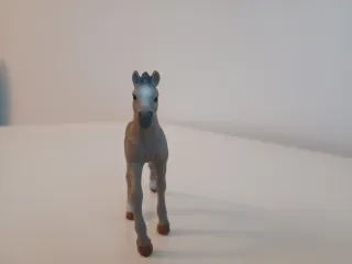 Caballo Schleich gris